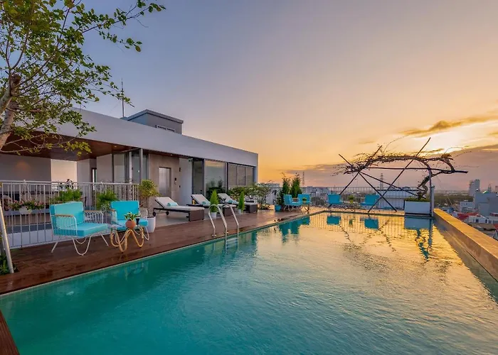 Prana Boutique Hotel And Apartments